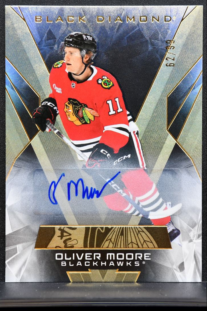 2025-26 UD Black Diamond Base Auto Oliver Moore Blackhawks RC Auto 52/99 2447