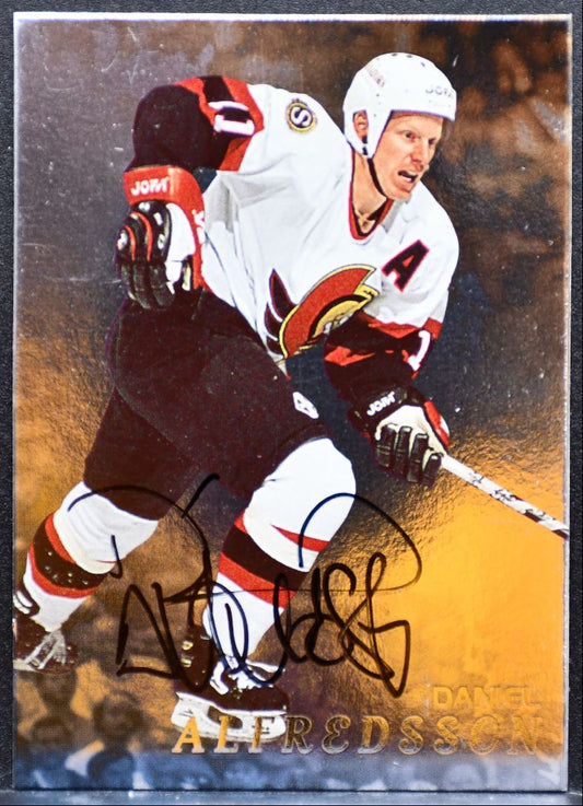 1998-99 Be a Player Autographs Daniel Alfredsson 98 Ottawa Senators Auto 9397