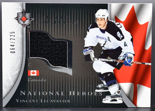 Maillot des Héros Nationaux de la Collection Ultimate UD 2005-06 Lecavalier NHJ-VL 064/225