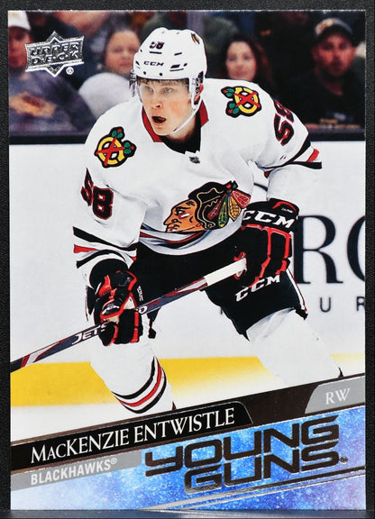 2020-21 Upper Deck Series 2 Young Guns MacKenzie Entwistle Blackhawks RC 4359