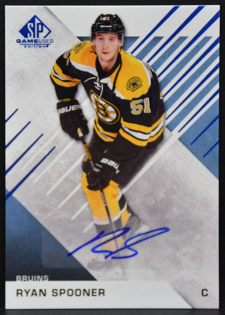 2016-17 SP Game Used Base Blue Autographs Ryan Spooner 32 Bruins Auto 0560