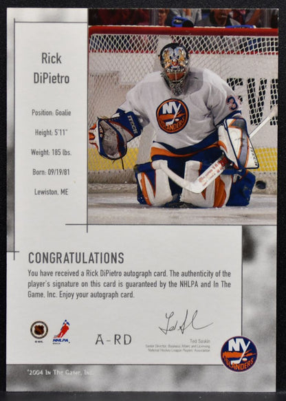 2003-04 In The Game Used Signature Series Rick DiPietro A-RD Islanders Auto 7300