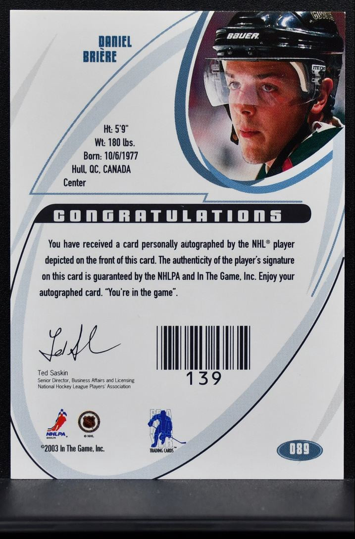 2002-03 In The Game Signature Daniel Briere 089 Buffalo Sabres Auto 0277