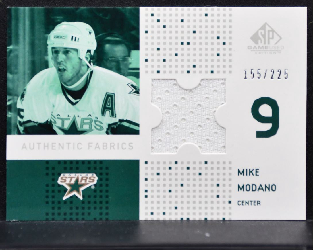 2002-03 SP Game Used Authentic Fabrics Mike Modano Stars 155/225 Jersey 3940