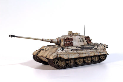 ICM 1/35 Pz.Kpfw.VI Ausf.B King Tiger with Henschel Turret (late production), WWII German Heavy Tank