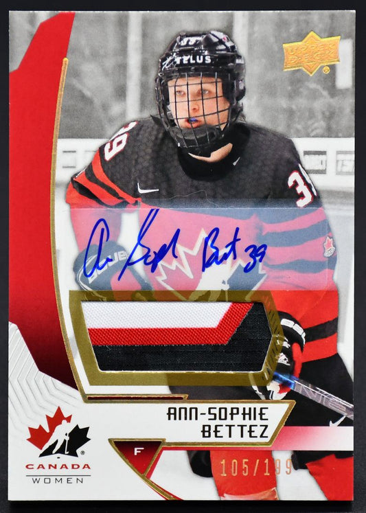 Écusson autographié de l'équipe junior canadienne UD 2019-20 Bettez 50 Auto 105/199