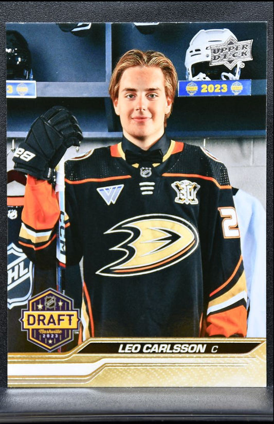 2023-24 UD Extended Series Round 1 Draft Leo Carlsson 736 Anaheim Ducks RC 0557