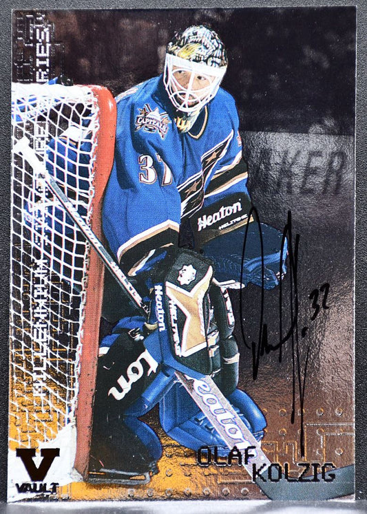 1999-100 ITG Millennium Signature Series Black Vault Stamped Kolzig Auto 0936