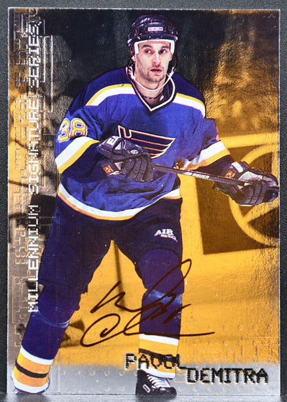 1999-100 Be A Player Millenium Auto Series Auto Pavol Demitra 8 Blues Auto 8997