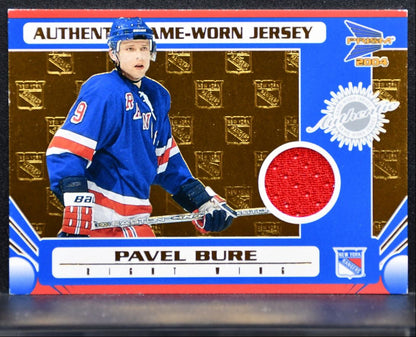 2003-04 Pacific Prism Jersey Pavel Bure 130 New York Rangers 889/935 Jersey 4534