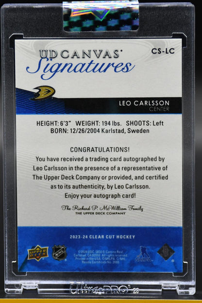 2023-24 UD Clear Cut Leo Carlsson CS-LC Anaheim Ducks RC Auto