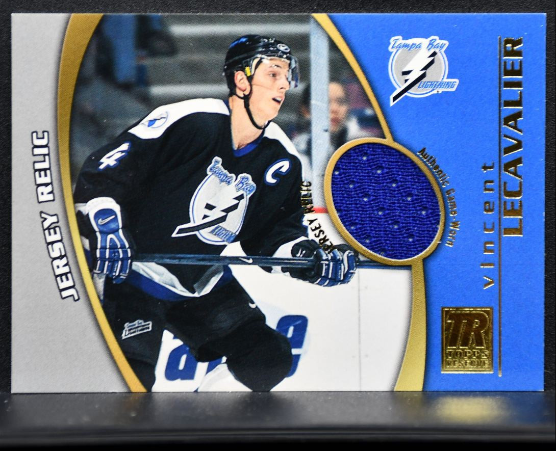 2001-02 Topps Reserve Jersey Relic Vincent Lecavalier Lightning Jersey 1358