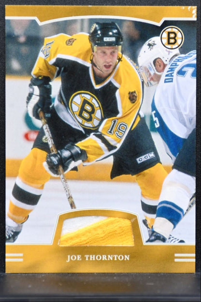 2002-03 Be a Player First Edition Jerseys Joe Thornton FE-159 Bruins Patch 3032