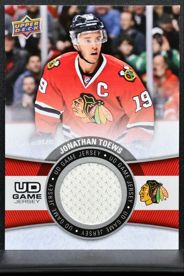 2015-16 UD Series 1 UD Game Jersey Jonathan Toews GJ-TO Jersey 8656