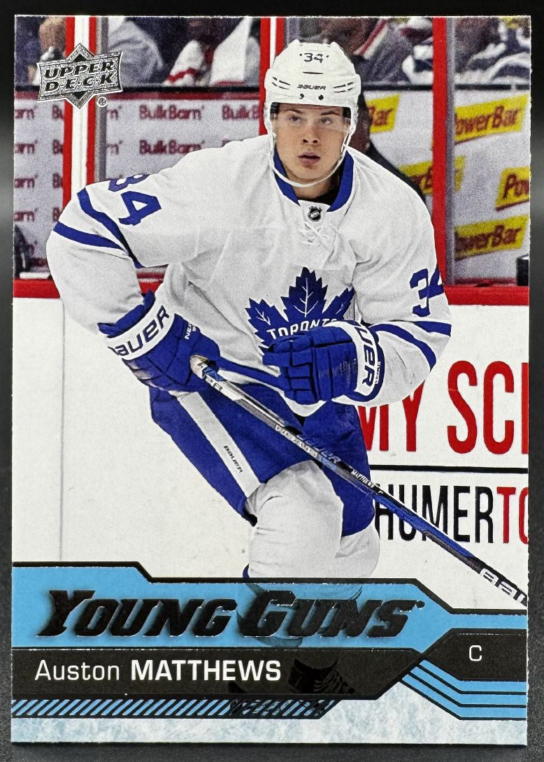 2016-17 UD Young Guns Auston Matthews 201 Toronto Maple Leafs RC