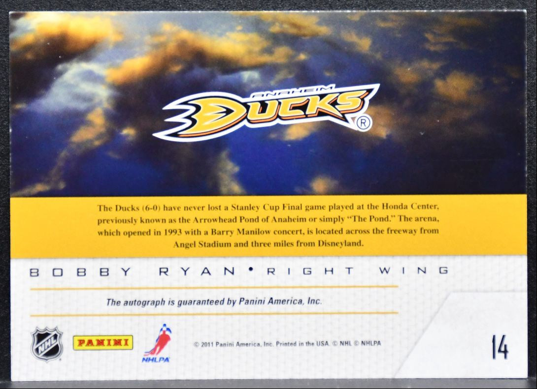 2011-12 Panini Pinnacle Game Night Materials Bobby Ryan Anaheim Ducks Auto 9847