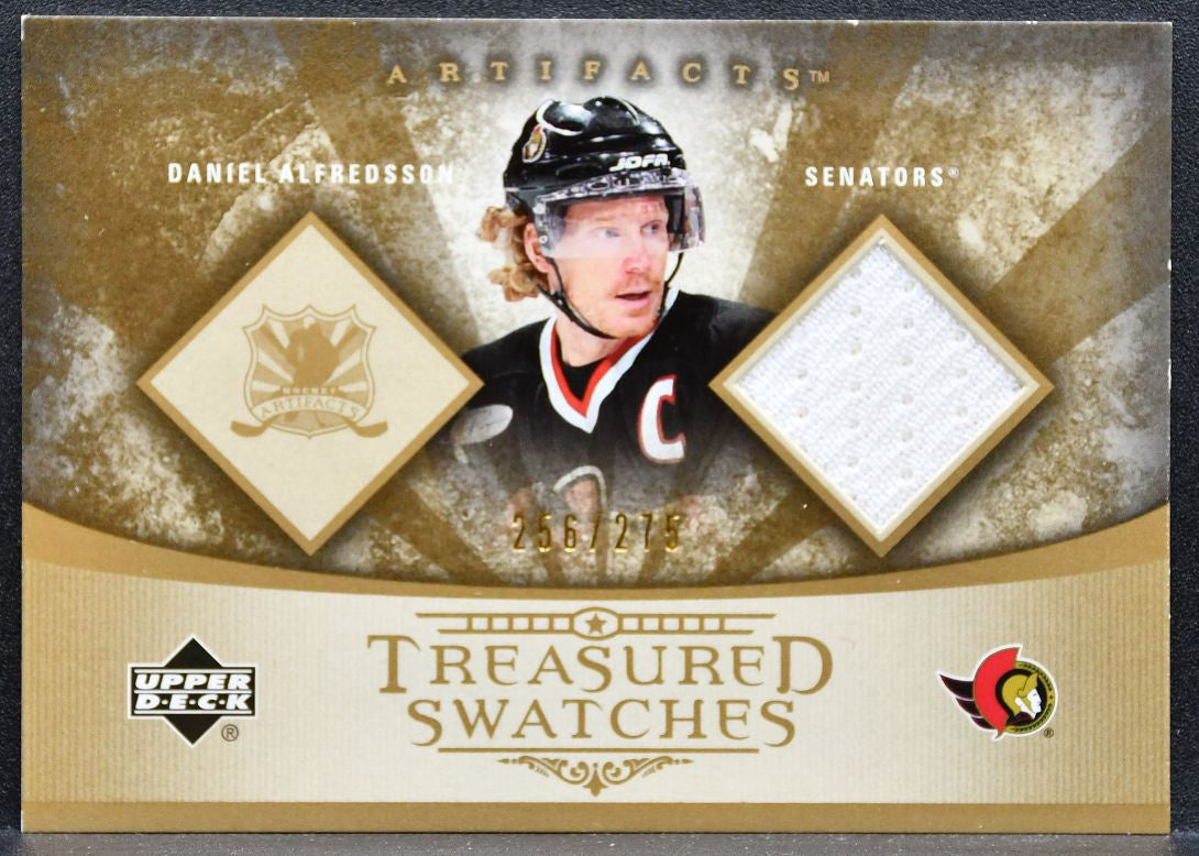 2005-06 UD Artifacts Treasured Swatches Daniel Alfredsson Senators Jersey 9868