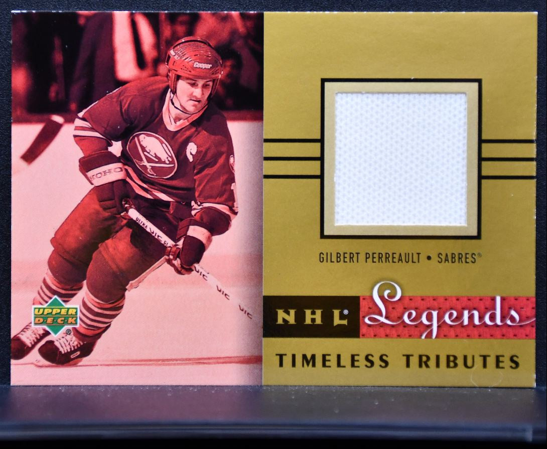 2001-02 UD Legends Timeless Tributes Gilbert Perreault Sabres Auto Jersey 6651