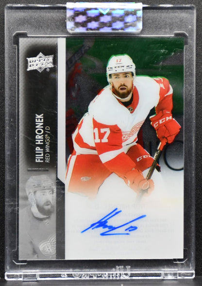 2021-22 Upper Deck Clear Cut 2021-22 Base Set Filip Hronek Red Wings Auto 3395
