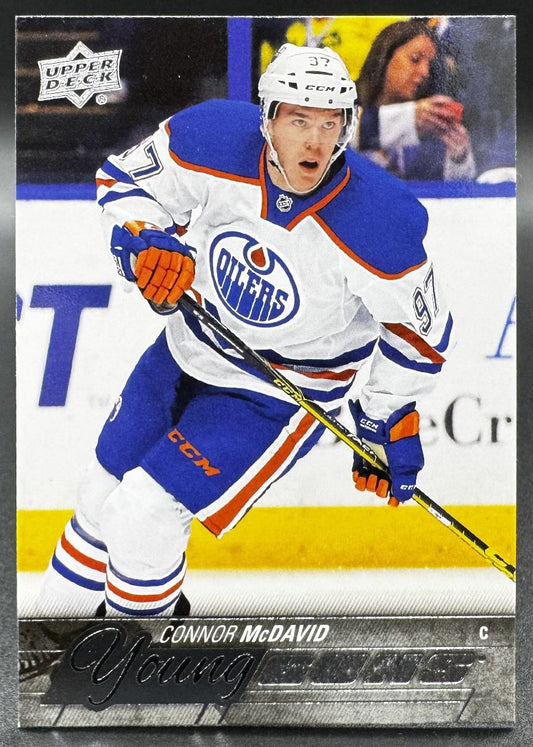 2015-16 UD Young Guns Connor McDavid 201 Edmonton Oilers RC