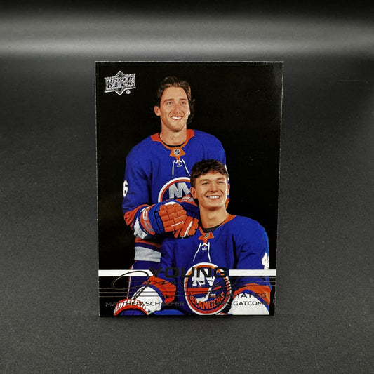 2025-26 UD Young Guns Matthew Schaefer - Gatcomb 499 Teammates RC