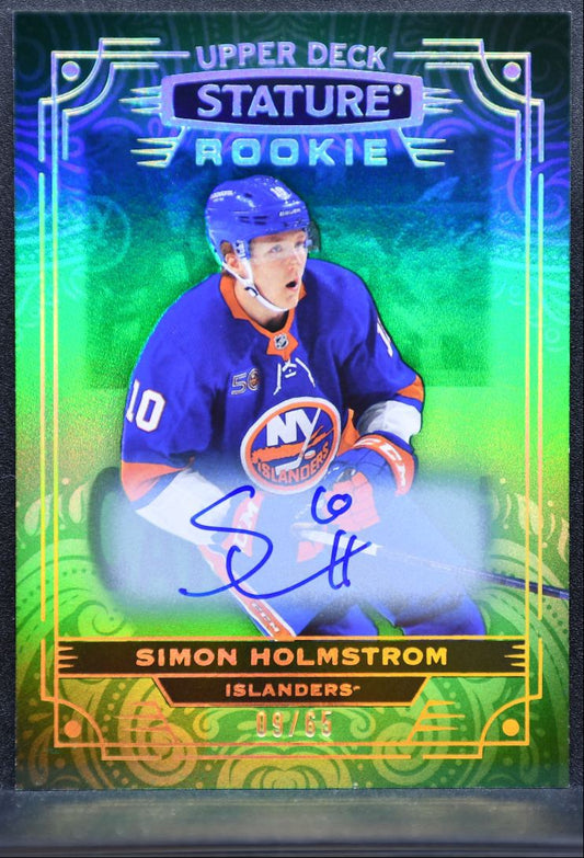 2022-23 UD Stature Rookie Auto Green Holmstrom Islanders RC Auto 23986 4601