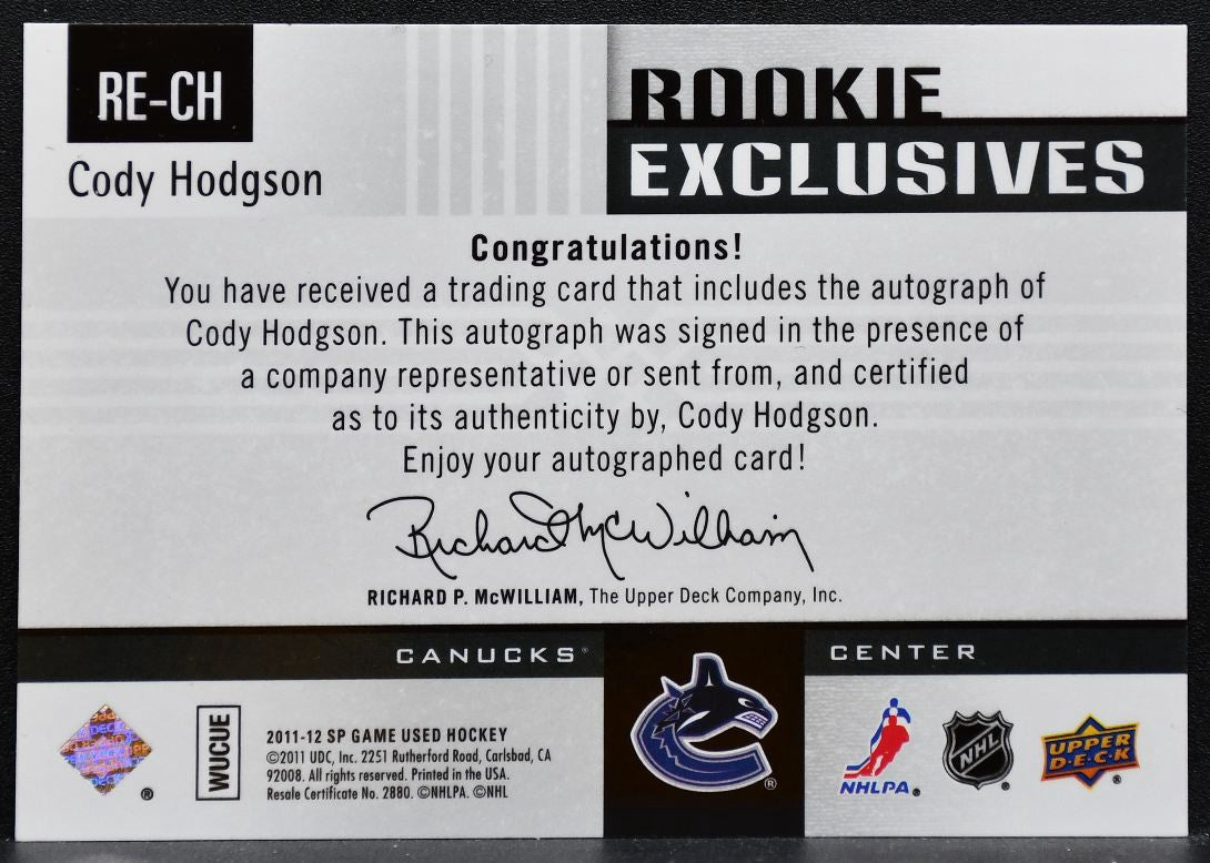 2011-12 SP Game Used Rookie Exclusives Autographs Hodgson RC Auto 072/100 1315