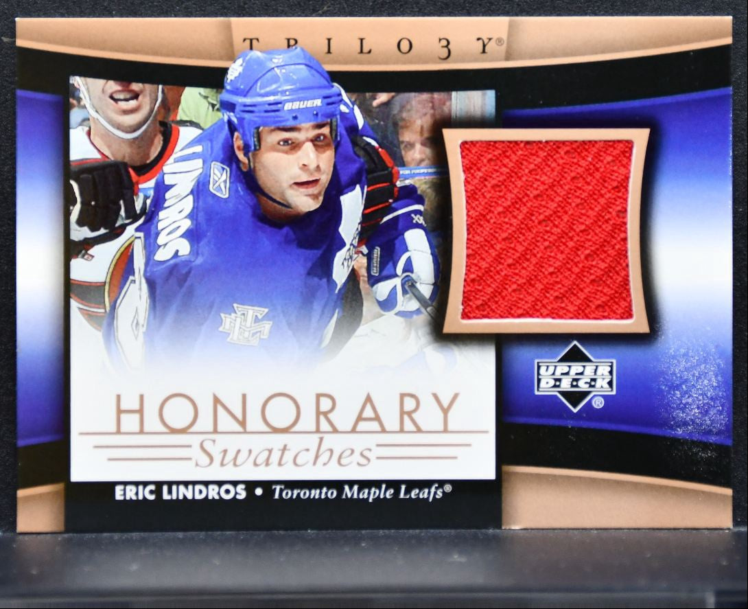 2005-06 UD Trilogy Honorary Swatches Eric Lindros HS-EL Maple Leafs Jersey 3162