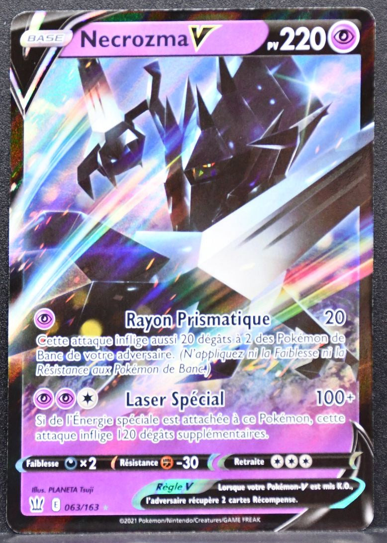Pokémon Necrozma V French Sword & Shield: Battle Styles 063/163 NM French