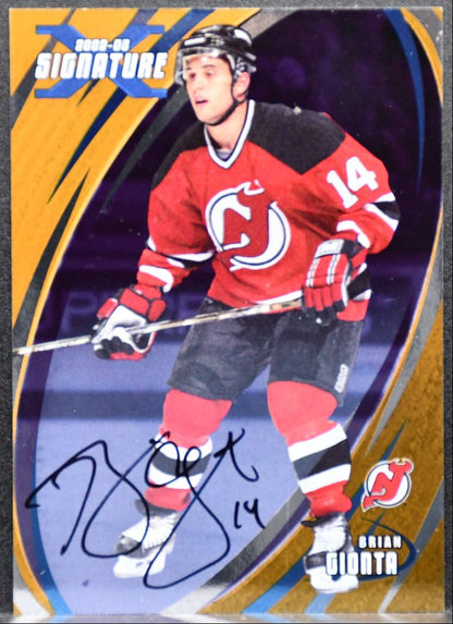 2002-03 In The Game Signature Auto Gold Brian Gionta New Jersey Devils Auto 0710