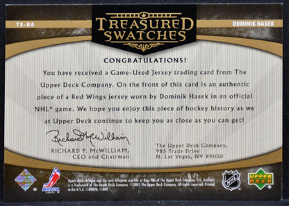 2005-06 UD Artifacts Treasured Swatches Hasek Senators Auto 097/275 Jersey 8574