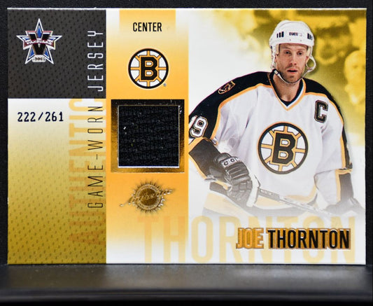 2002-03 Pacific Vanguard Jersey Joe Thornton 5 Boston Bruins 222/261 Jersey 6507