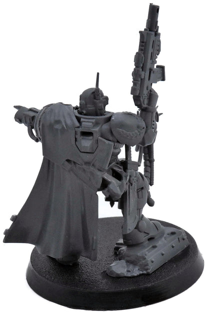 SPACE MARINES Captain in Phobos Armour #1 Warhammer 40K missing backpack 3013