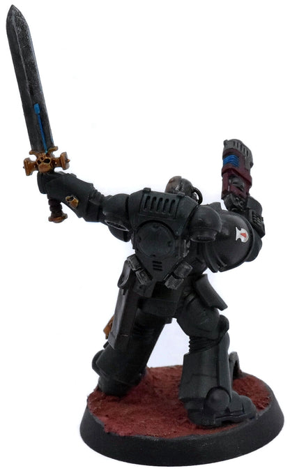 SPACE MARINES Primaris Lieutenant with Power Sword #1 Warhammer 40K 2593
