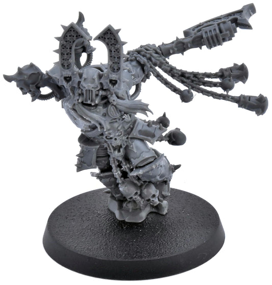 CHAOS SPACE MARINES Kharn The Betrayer #1 INCOMPLETE missing arm Warhammer 40K