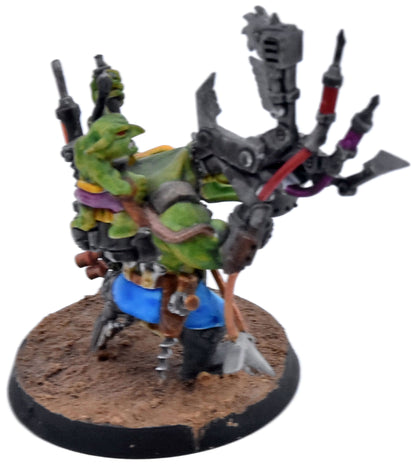 ORKS Ork Painboy #3 WELL PAINTED Warhammer 40K 3184