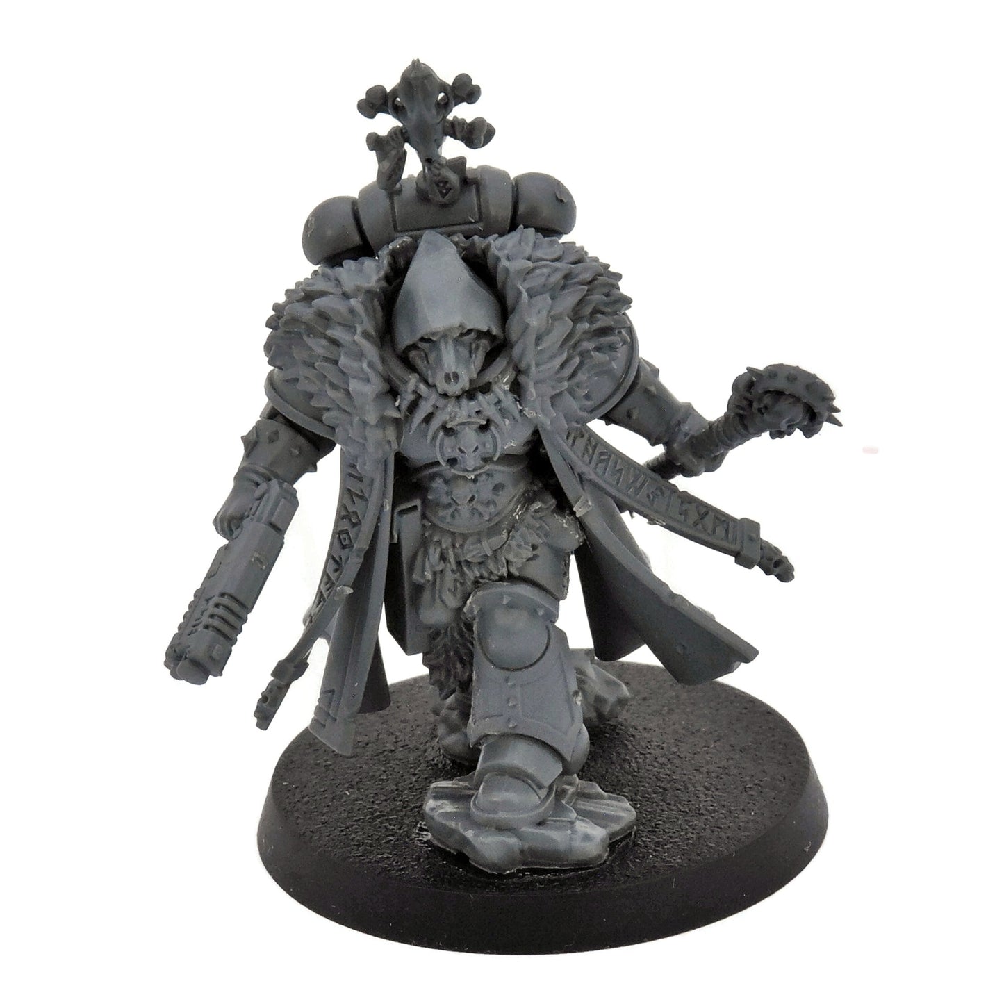 SPACE WOLVES Wolf Priest #1 Warhammer 40K 8085