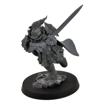 ADEPTUS CUSTODES Blade Champion #1 Warhammer 40K 8542 badly glued