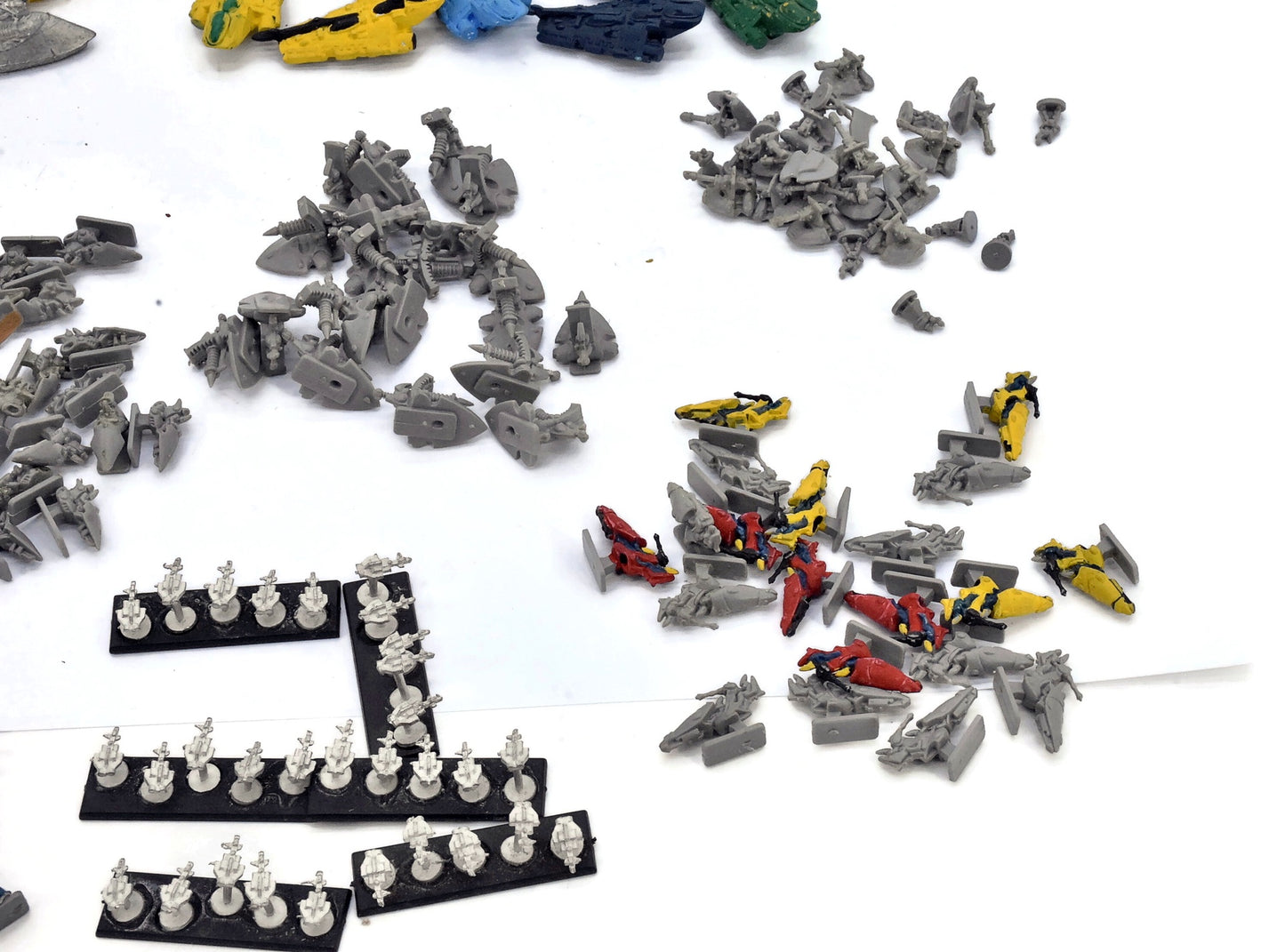 BATTLEFLEET Eldar Lot #1 METAL PARTS Battlefleet Gothic & Epic 9747