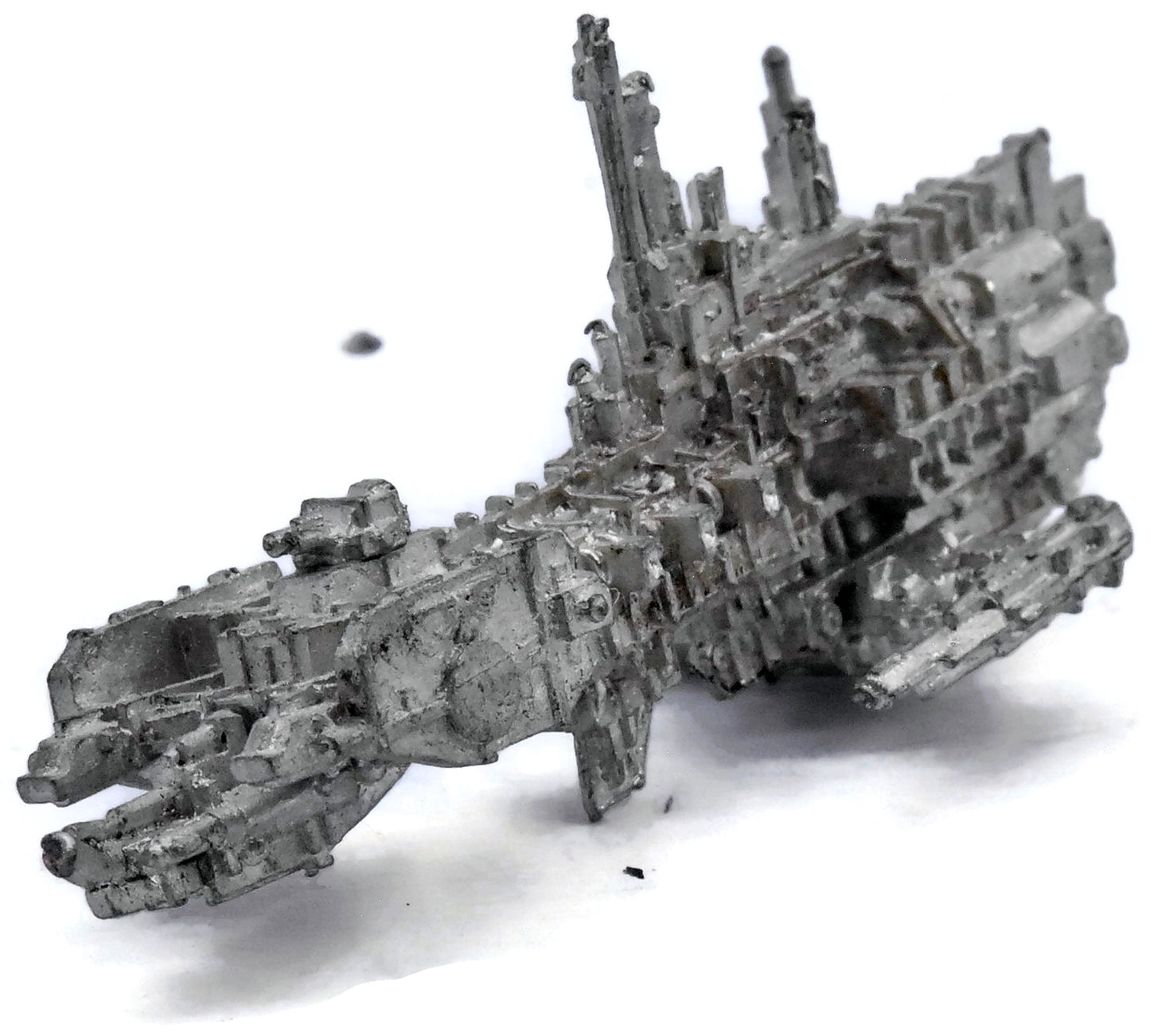 BATTLEFLEET GOTHIC Strike Cruiser #2 METAL INCOMPLETE Battlefleet Gothic 1566