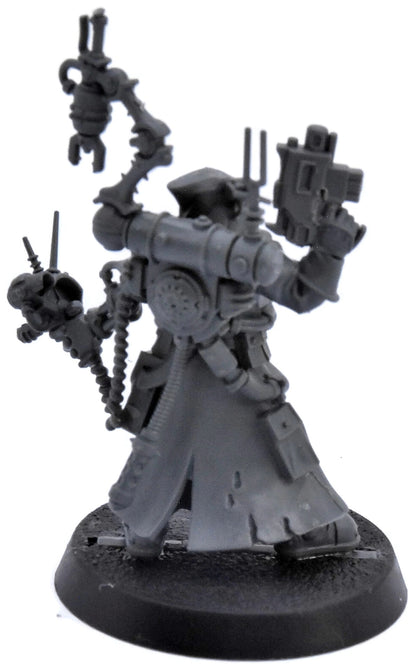 ADEPTUS MECHANICUS Technoarchaeologist #1 Warhammer 40K 6172
