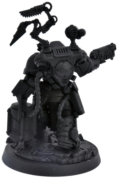 SPACE MARINES Apothecary Biologis #1 Warhammer 40K 8480