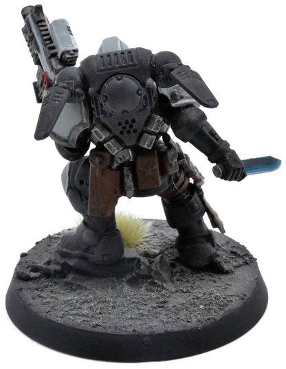 SPACE MARINES Vanguard Lieutenant #1 PAINTED Warhammer 40K 0926
