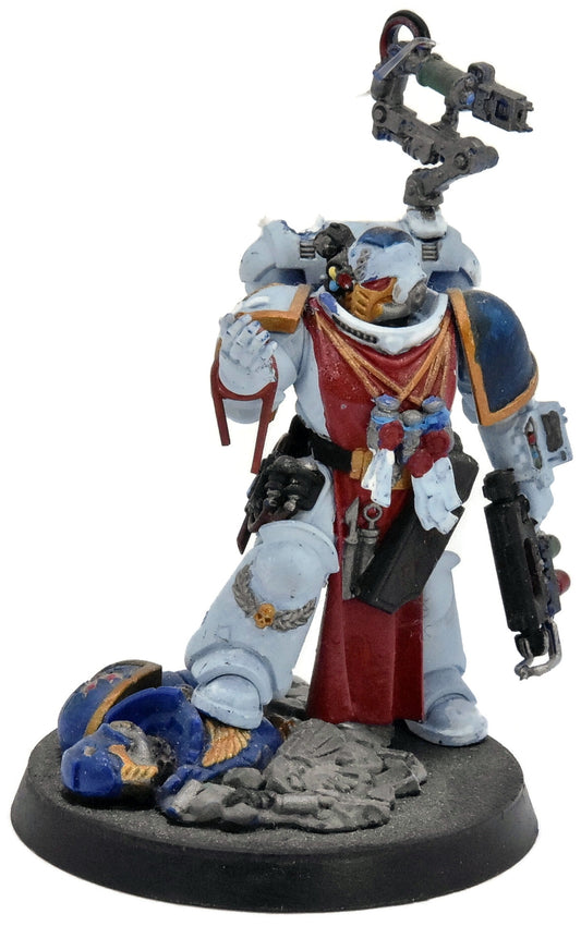 SPACE MARINES Primaris Apothecary #1 Warhammer 40K 6523