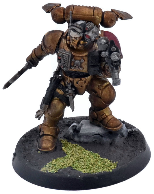 SPACE MARINES Lieutenant In Phobos Armour #2 Warhammer 40K 1136