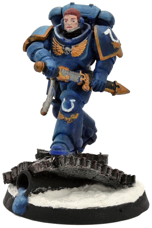 SPACE MARINES Lieutenant #1 Warhammer 40K-1689 6691