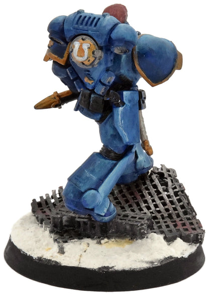 SPACE MARINES Lieutenant #1 Warhammer 40K-1689 6691