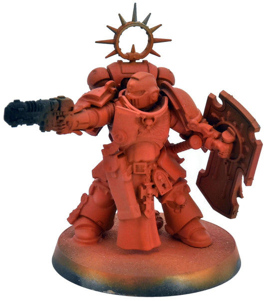 SPACE MARINES Lieutenant With Relic Shield #1 Warhammer 40K 6738