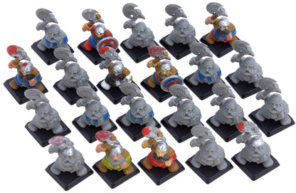 DWARFS 22 Classic Dwarf Warriors with axe #1 Plastic Monopose 1990s Fantasy 0440
