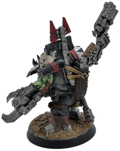 ORKS Nob #1 WELL PAINTED Warhammer 40K 1770